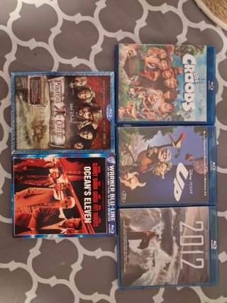 Lote 9 Blu-ray y 50 DVD Películas Varias
