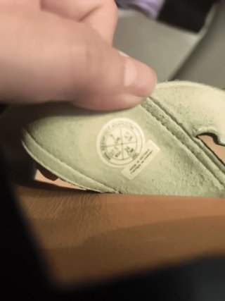 Sandalias cruzadas negras