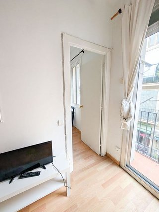 Piso en venta en El Raval en Barcelona