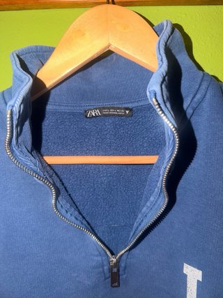 Sudadera Zara Azul con Logo LA