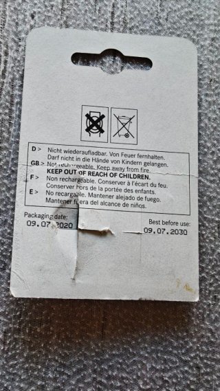 Pila Llave Mercedes-Benz Original A 000 828 03 88