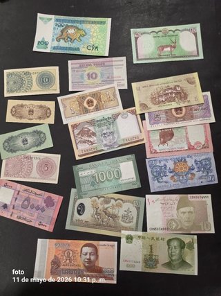 Colección de 19 Billetes asiaticos sin circular.