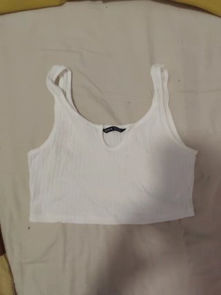 2 Tops cortos de tirantes, talla M