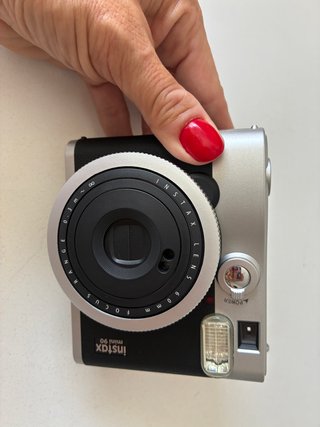 Cámara Fujifilm Instax Mini 90 Neo Classic