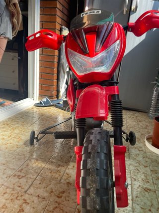 Moto a batería Feber Roja