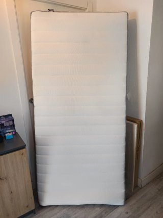 Colchón IKEA VALEVÅG Nuevo 90x190