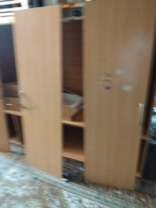 Armario ropero madera y metal