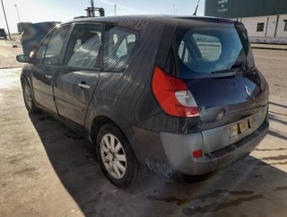 Renault 1079394 8200474328 piloto tras izq scenic