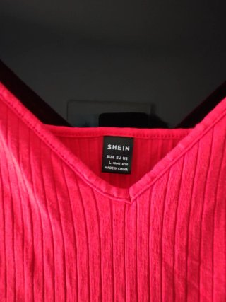 Top rojo peplum Talla L
