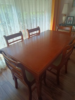 Mesa comedor extensible y 6 sillas madera