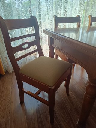 Mesa comedor extensible y 6 sillas madera