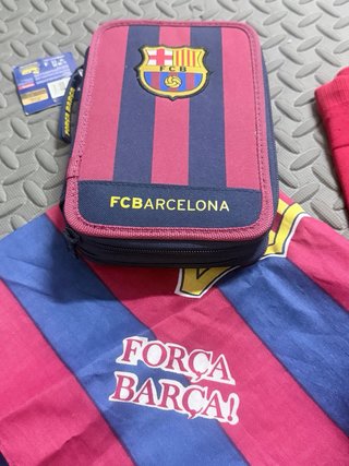 Lote FC Barcelona: Neceser y Pañuelo