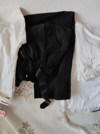 Lote 6 Pantalones Talla 44 Negro y Blanco