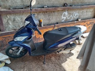 Scooter Honda Vision 110 para piezas
