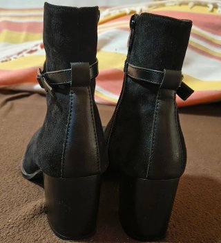 Botín Tacón Negro Talla 40