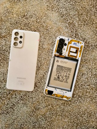 Samsung A23 5G - Schermo rotto