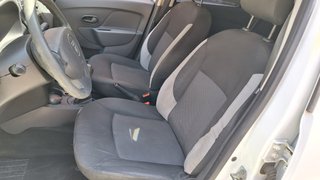 Dacia Logan 2016 Pegatina Dgt verde.