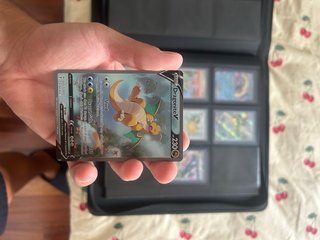 Carta Dragonite V Evolving Skies Pokémon