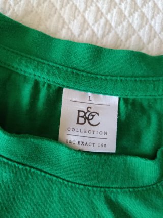 Camiseta verde con dibujo Kukuxumusu