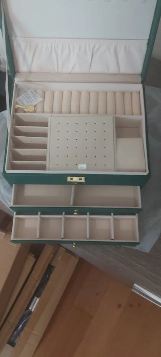 Portagioie verde con 3 cassetti