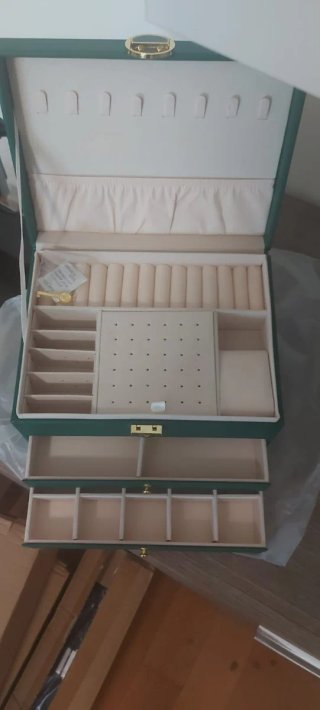 Portagioie verde con 3 cassetti