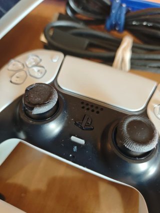 Consola PlayStation 5 + 3 Juegos