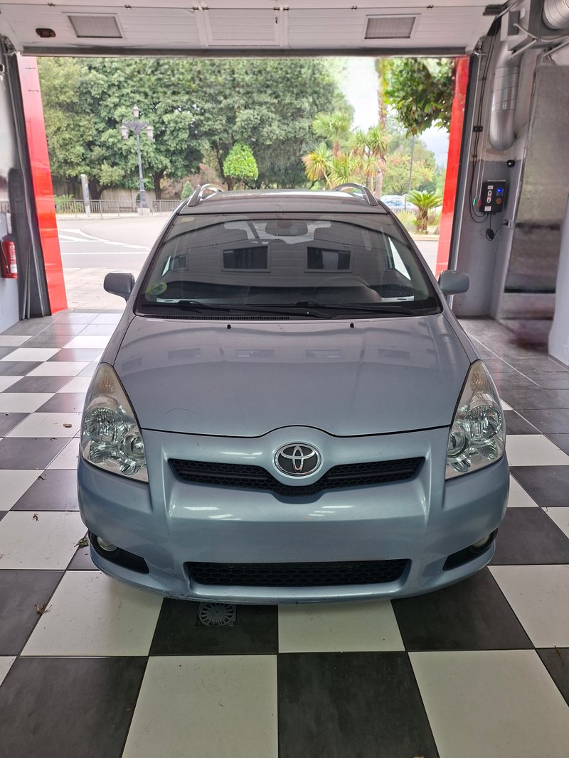 Toyota Corolla 2008 - foto 1