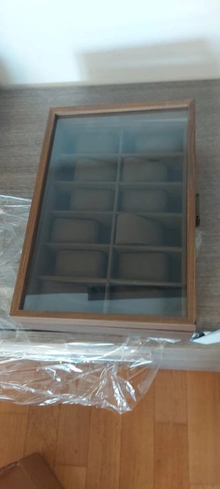 Scatola porta orologi in legno