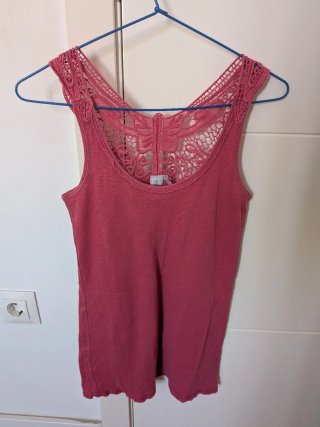 Camiseta rosa con encaje mujer