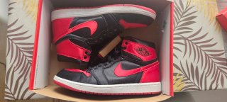 Nike Air Jordan 1 Mid Satin Black Red