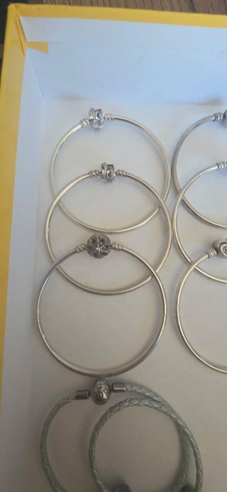 Bracciali Pandora Argento e Multicolor