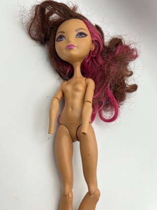 Bambola Briar Beauty Ever After High