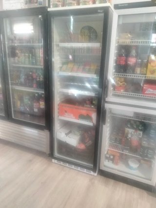 Nevera expositora refrigerada