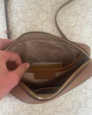 Borsa a tracolla Michael Kors beige e marrone