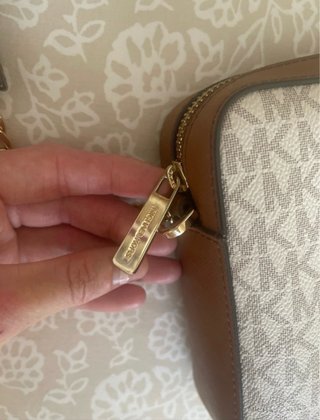 Borsa a tracolla Michael Kors beige e marrone