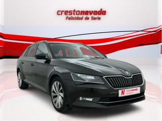 Skoda Superb DIESEL 150C.V. COMBI AUTOMÁTICO
