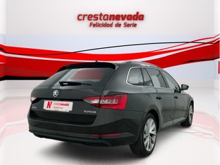 Skoda Superb DIESEL 150C.V. COMBI AUTOMÁTICO