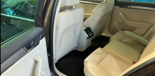 Skoda Superb DIESEL 150C.V. COMBI AUTOMÁTICO