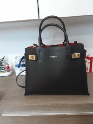 Borsa Victoria & Hugo nera con interno rosso