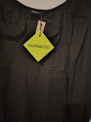 Vestido negro nuevo