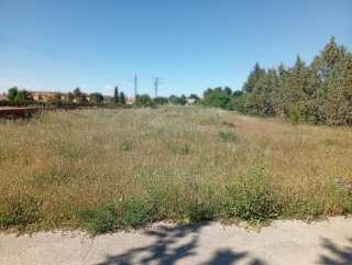 Parcela urbana de 1044 m2 en Burguillos