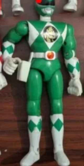 Power Ranger Verde Articulado con Pistola