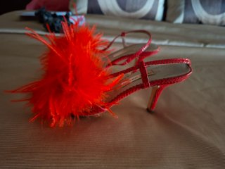 Sandalias Pedro Miralles Rojas con Plumas