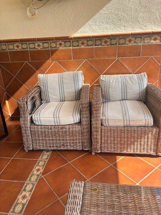 Sofá 3 plazas y 2 sillones de jardín