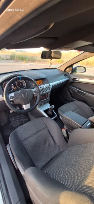 Opel Astra 2008