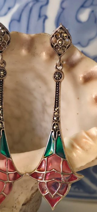 Preciosos pendientes esmaltes y plata