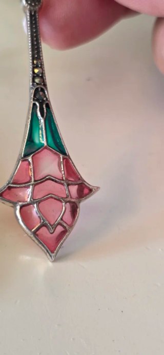 Preciosos pendientes esmaltes y plata