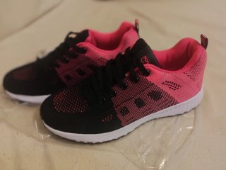 Zapatillas deportivas mujer rosas y negras