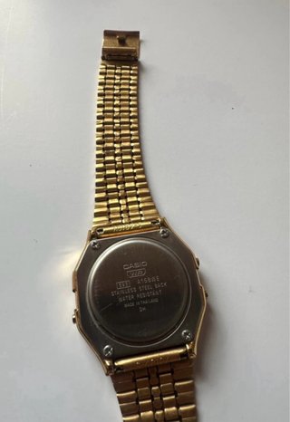 Reloj Casio Dorado Digital