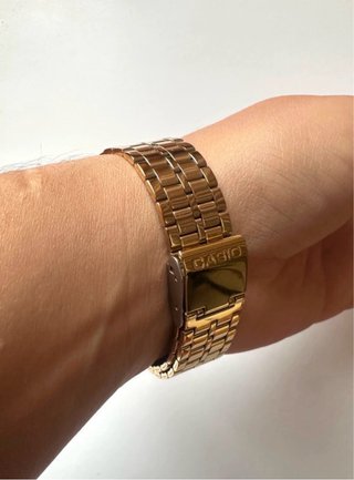 Reloj Casio Dorado Digital